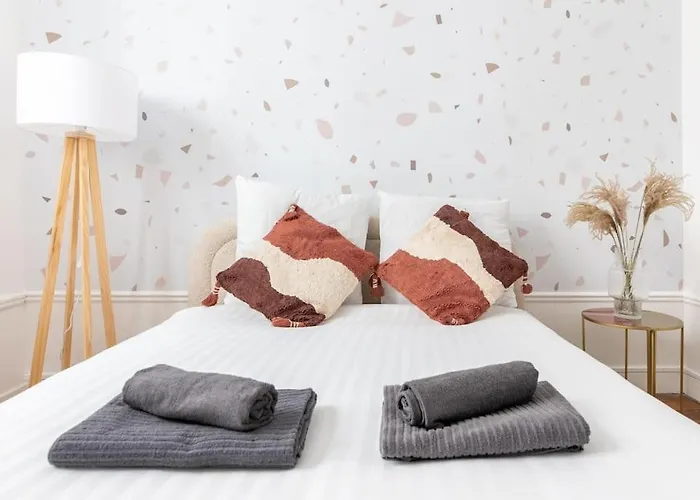 Agreable Et Cosy - Iii *